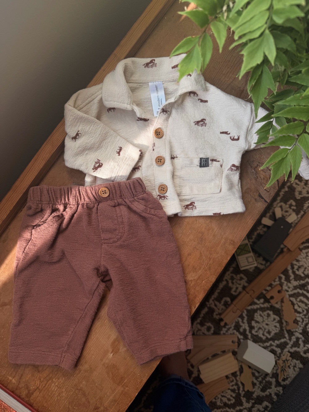 Modern Modern Kids Cream Button-Front Shirt with Brown Print